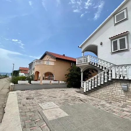 Apartment Aneri