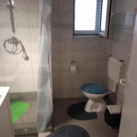Apartment Aneri Vir