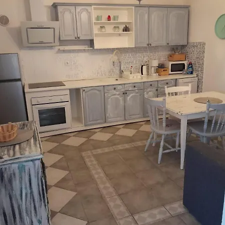Apartment Aneri *